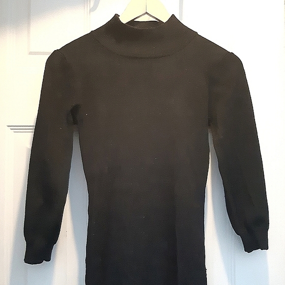 Sweater Dress - Picture 4 of 9